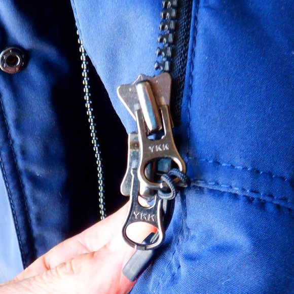 Women's ARTIC EXPEDITION Blue Winter Coat Size Medium - Picture 12 of 16